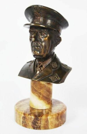 Busto de Franco en Bronce
